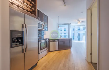 Studio River North Apartment