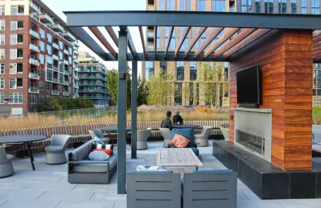 1 Bedroom West Loop Apartment