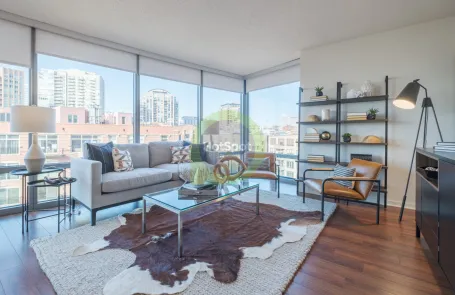1 Bedroom River North Apartment