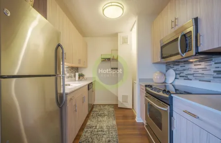1 Bedroom River North Apartment