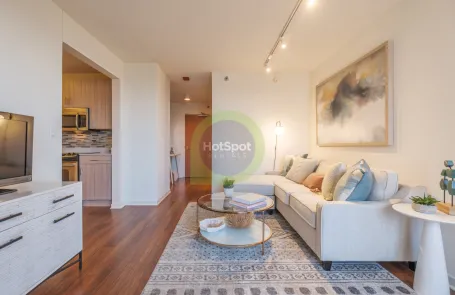 1 Bedroom River North Apartment