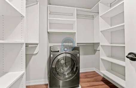 1 Bedroom South Loop Apartment