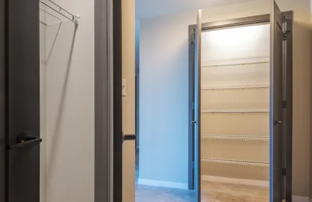 1 Bedroom West Loop Apartment