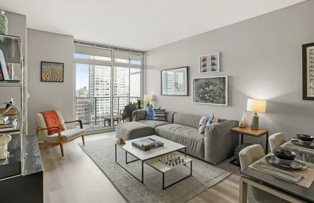 1 Bedroom Printer&#039;s Row Apartment