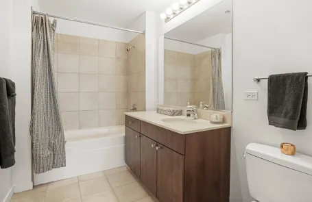 1 Bedroom Printer&#039;s Row Apartment
