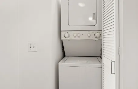 1 Bedroom Printer&#039;s Row Apartment