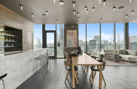 1 Bedroom South Loop Apartment