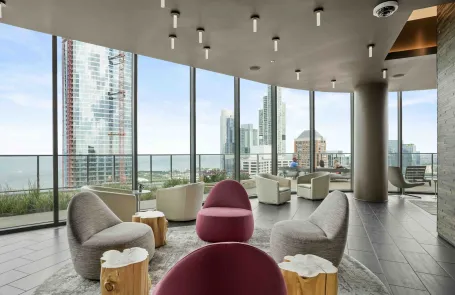 1 Bedroom South Loop Apartment