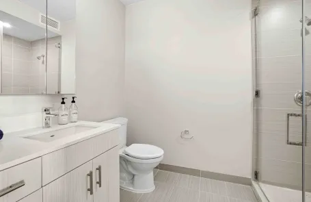 Studio South Loop Apartment