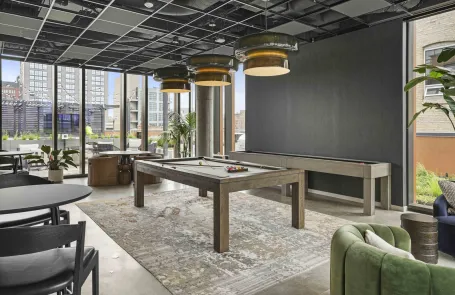 1 Bedroom West Loop Apartment