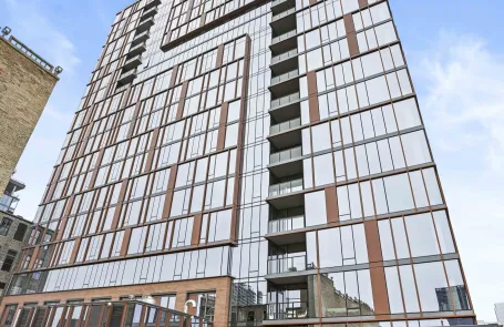1 Bedroom West Loop Apartment