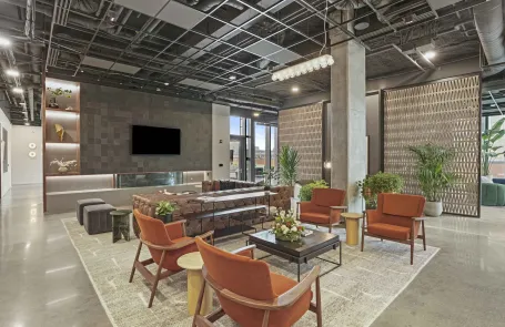 1 Bedroom West Loop Apartment