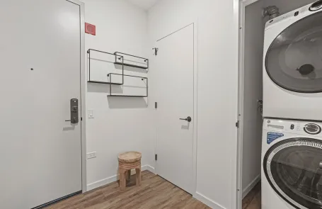 Studio West Loop Apartment