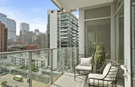 1 Bedroom Fulton Market Apartment
