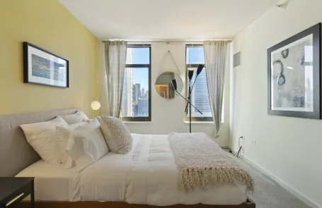 1 Bedroom Fulton Market Apartment