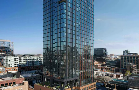1 Bedroom West Loop Apartment