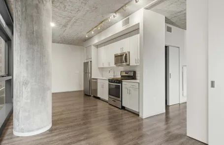 1 Bedroom Printer&#039;s Row Apartment