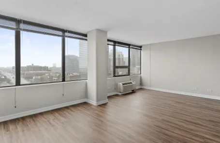 2 Bedroom South Loop Apartment