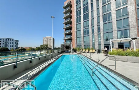 1 Bedroom River West Apartment