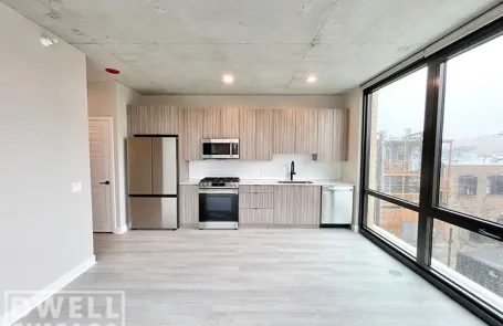 3 Bedroom Uptown Apartment