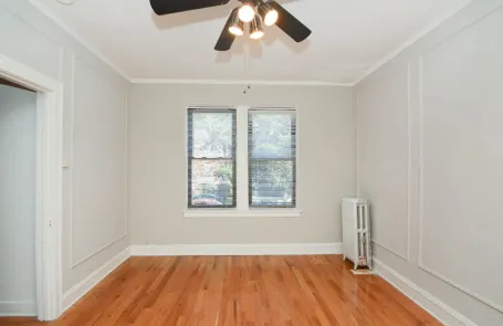 Studio Ravenswood Apartment