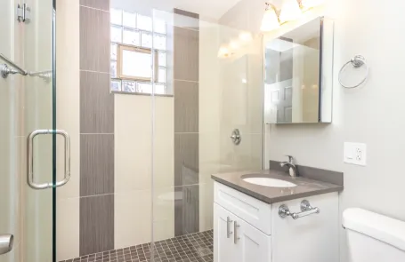 3 Bedroom Wicker Park Apartment