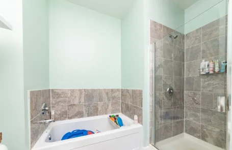 2 Bedroom South Loop Apartment