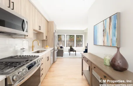 2 Bedroom Logan Square Apartment