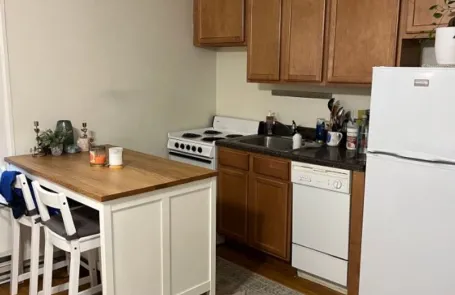 Studio DePaul Apartment