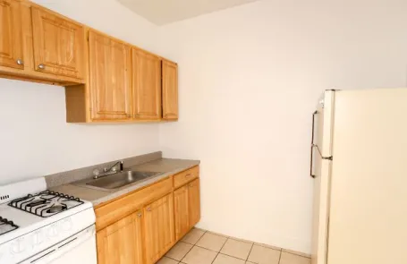 Studio Ravenswood Apartment