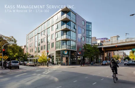 1 Bedroom Lakeview Apartment
