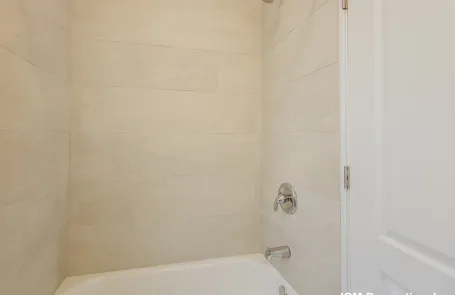 Studio Ravenswood Apartment