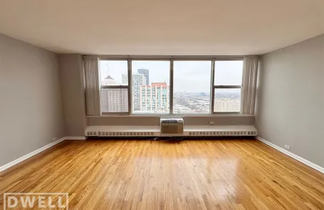1 Bedroom Edgewater Apartment
