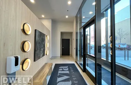 1 Bedroom West Loop Apartment