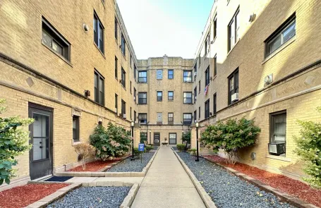 Studio Lakeview Apartment