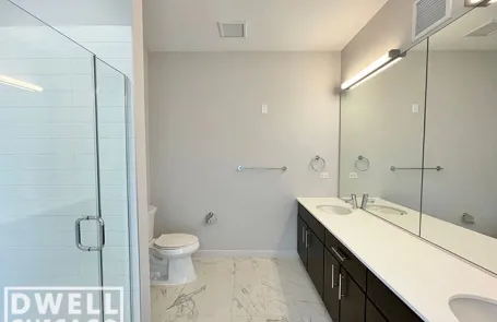 1 Bedroom West Loop Apartment