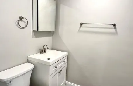 2 Bedroom West Ridge Apartment