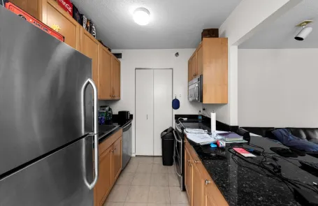 Studio River North Apartment