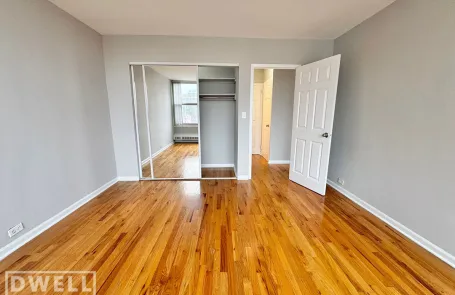 1 Bedroom Edgewater Apartment
