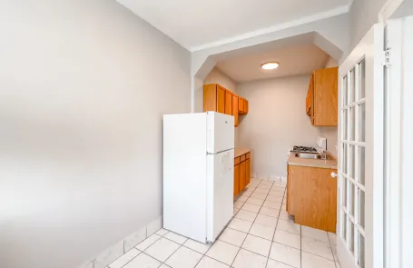 1 Bedroom Ravenswood Apartment