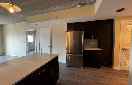 2 Bedroom Rogers Park Apartment