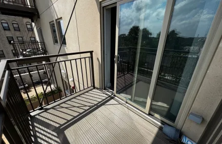 1 Bedroom Rogers Park Apartment