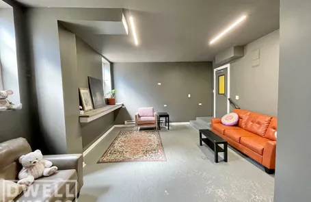 Studio Humboldt Park Apartment