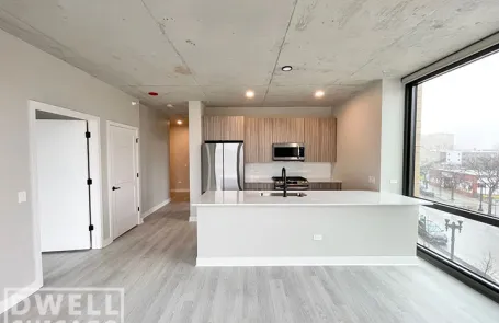 3 Bedroom Uptown Apartment