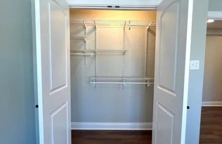 2 Bedroom West Ridge Apartment