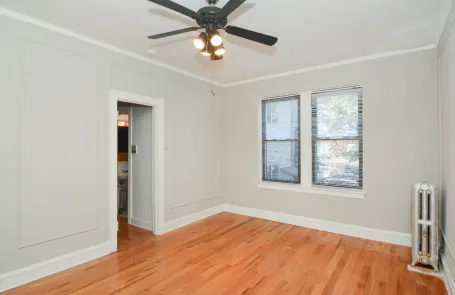 Studio Ravenswood Apartment