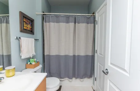 2 Bedroom South Loop Apartment