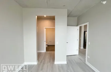 3 Bedroom Uptown Apartment
