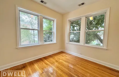 3 Bedroom Logan Square Apartment