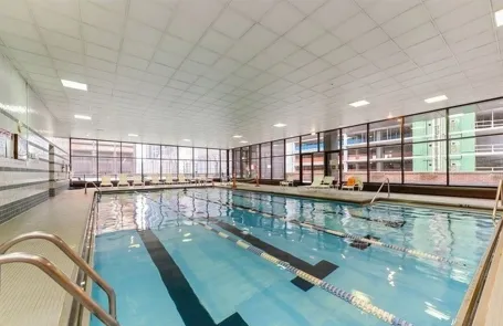 2 Bedroom Streeterville Apartment